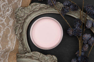 Dixie Belle Paint Soft Pink