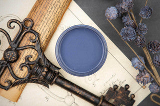 Dixie Belle Paint Yankee Blue